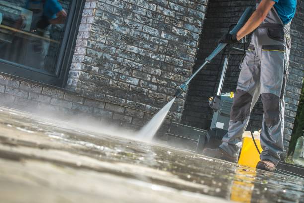Best Building Exterior Washing  in Portage, WI